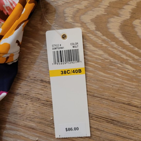 151. Anne Cole swim top with underwire. Multi color floral. Size 38C/40B. NWT - Picture 4 of 4